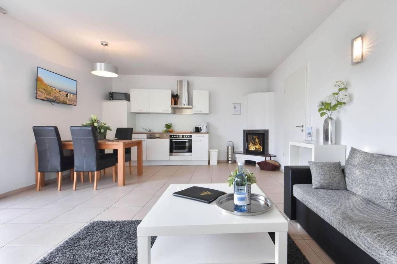Villa Kaja Wohnung Ostseestrand Korswandt Exteriér fotografie